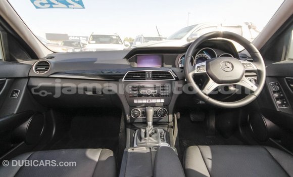 Buy Import Mercedes-Benz 200 White Car in Import - Dubai in Clarendon Buy Import Mercedes-Benz 200 White Car in Import - Dubai in Clarendon