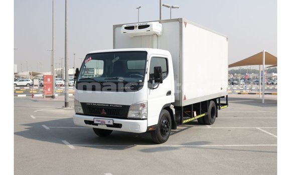 Buy Import Mitsubishi L400 White Truck in Import - Dubai in Clarendon