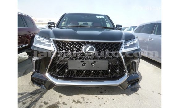 Acheter Import Voiture Lexus LX Noir à Import - Dubai, Clarendon Acheter Import Voiture Lexus LX Noir à Import - Dubai, Clarendon