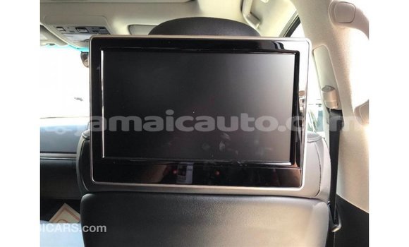 Buy Import Toyota Land Cruiser White Car in Import - Dubai in Clarendon Buy Import Toyota Land Cruiser White Car in Import - Dubai in Clarendon