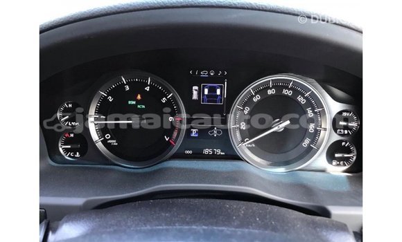 Buy Import Toyota Land Cruiser White Car in Import - Dubai in Clarendon Buy Import Toyota Land Cruiser White Car in Import - Dubai in Clarendon