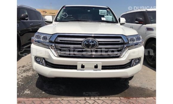 Buy Import Toyota Land Cruiser White Car in Import - Dubai in Clarendon Buy Import Toyota Land Cruiser White Car in Import - Dubai in Clarendon
