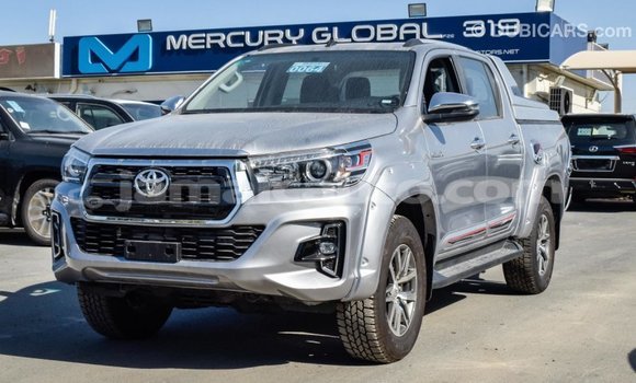Buy Import Toyota Hilux Other Car in Import - Dubai in Clarendon Buy Import Toyota Hilux Other Car in Import - Dubai in Clarendon
