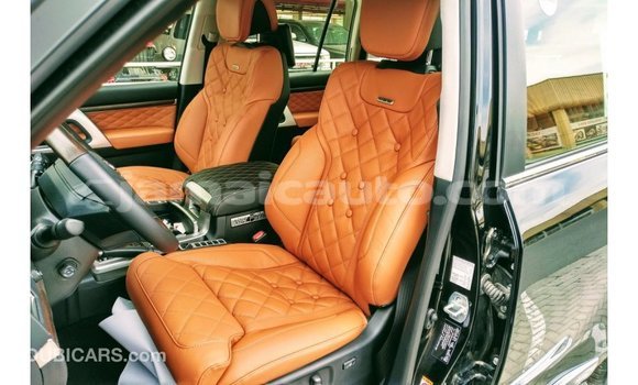 Buy Import Toyota Land Cruiser Black Car in Import - Dubai in Clarendon Buy Import Toyota Land Cruiser Black Car in Import - Dubai in Clarendon