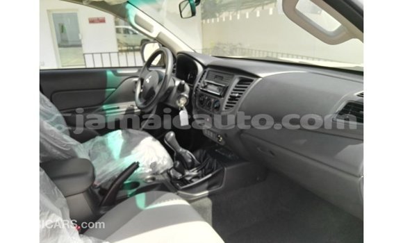 Buy Import Mitsubishi L200 White Car in Import - Dubai in Clarendon Buy Import Mitsubishi L200 White Car in Import - Dubai in Clarendon