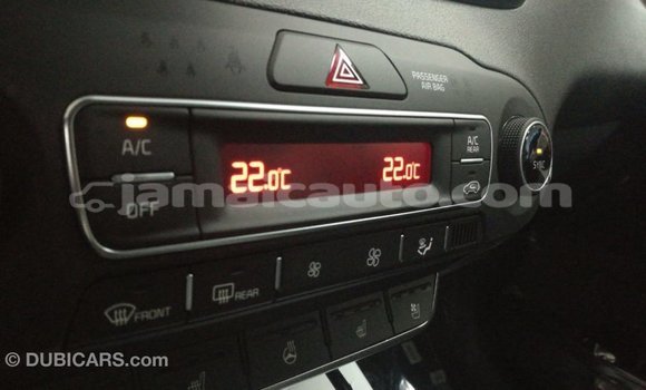 Acheter Import Voiture Kia Sorento Marron à Import - Dubai, Clarendon Acheter Import Voiture Kia Sorento Marron à Import - Dubai, Clarendon