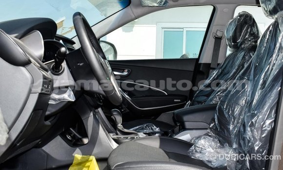 Acheter Import Voiture Hyundai Santa Fe Noir à Import - Dubai, Clarendon Acheter Import Voiture Hyundai Santa Fe Noir à Import - Dubai, Clarendon