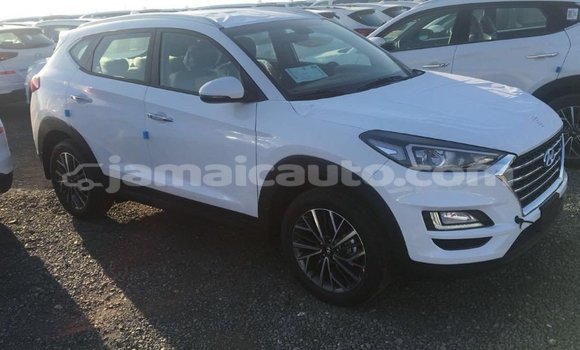 Buy Import Hyundai Tucson White Car in Import - Dubai in Clarendon Buy Import Hyundai Tucson White Car in Import - Dubai in Clarendon
