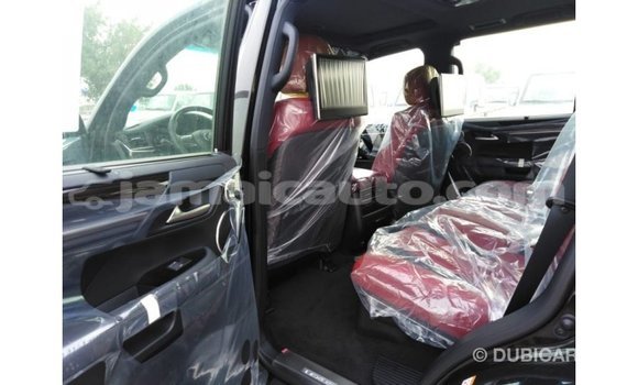 Acheter Import Voiture Lexus LX Noir à Import - Dubai, Clarendon Acheter Import Voiture Lexus LX Noir à Import - Dubai, Clarendon
