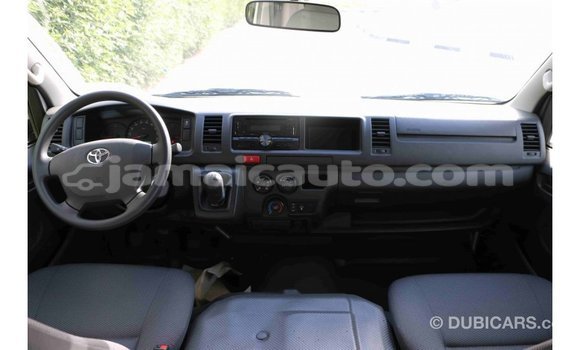 Buy Import Toyota Hiace White Car in Import - Dubai in Clarendon Buy Import Toyota Hiace White Car in Import - Dubai in Clarendon
