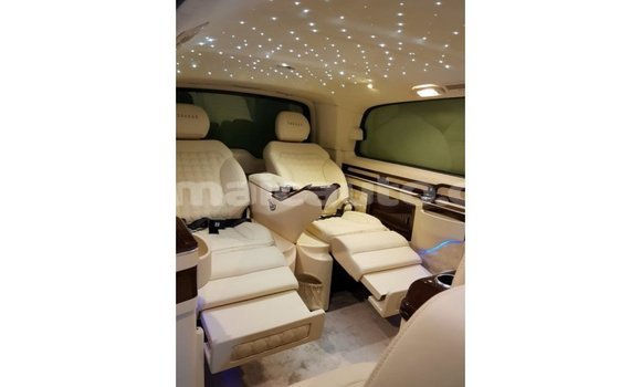 Buy Import Mercedes-Benz 250 Black Car in Import - Dubai in Clarendon Buy Import Mercedes-Benz 250 Black Car in Import - Dubai in Clarendon