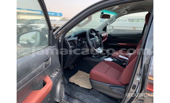 Buy Import Toyota Hilux Other Car in Import - Dubai in Clarendon Buy Import Toyota Hilux Other Car in Import - Dubai in Clarendon