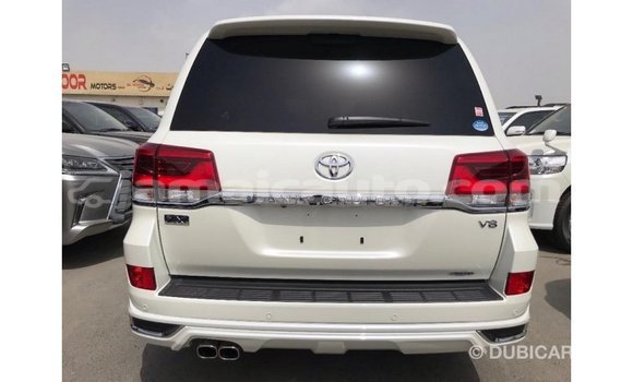Buy Import Toyota Land Cruiser White Car in Import - Dubai in Clarendon Buy Import Toyota Land Cruiser White Car in Import - Dubai in Clarendon