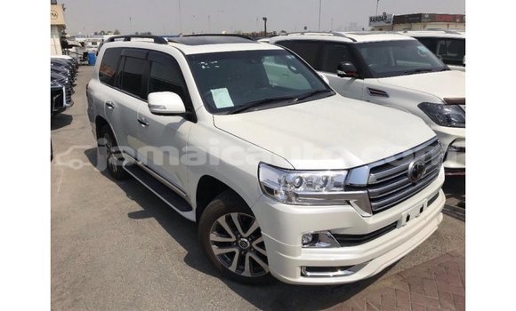 Buy Import Toyota Land Cruiser White Car in Import - Dubai in Clarendon Buy Import Toyota Land Cruiser White Car in Import - Dubai in Clarendon