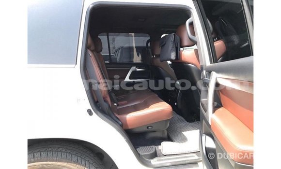Buy Import Toyota Land Cruiser White Car in Import - Dubai in Clarendon Buy Import Toyota Land Cruiser White Car in Import - Dubai in Clarendon