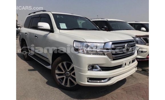 Buy Import Toyota Land Cruiser White Car in Import - Dubai in Clarendon Buy Import Toyota Land Cruiser White Car in Import - Dubai in Clarendon