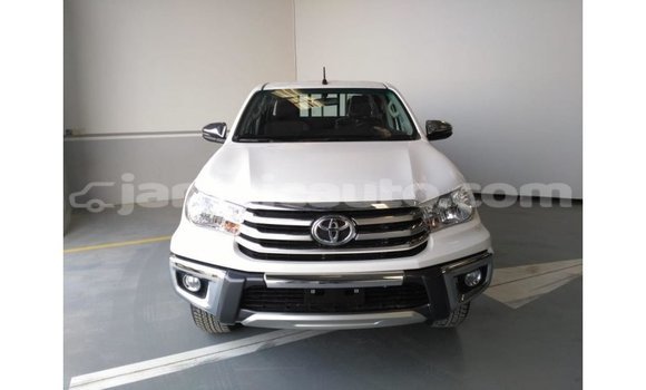 Buy Import Toyota Hilux White Car in Import - Dubai in Clarendon Buy Import Toyota Hilux White Car in Import - Dubai in Clarendon