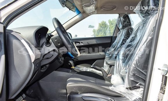 Acheter Import Voiture Hyundai Creta Beige à Import - Dubai, Clarendon Acheter Import Voiture Hyundai Creta Beige à Import - Dubai, Clarendon