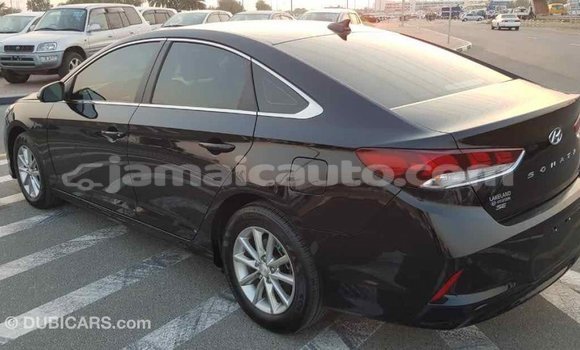 Acheter Import Voiture Hyundai Sonata Noir à Import - Dubai, Clarendon Acheter Import Voiture Hyundai Sonata Noir à Import - Dubai, Clarendon