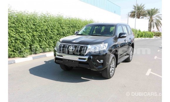 Acheter Import Voiture Toyota Prado Blanc à Import - Dubai, Clarendon Acheter Import Voiture Toyota Prado Blanc à Import - Dubai, Clarendon