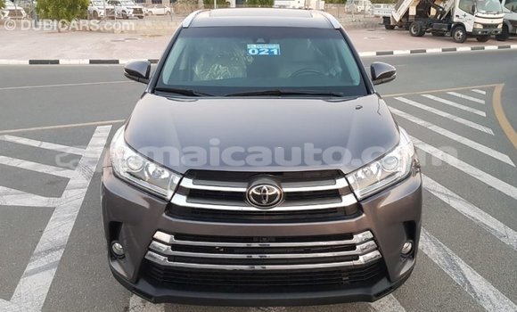 Acheter Import Voiture Toyota Highlander Autre à Import - Dubai, Clarendon Acheter Import Voiture Toyota Highlander Autre à Import - Dubai, Clarendon