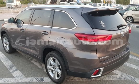 Acheter Import Voiture Toyota Highlander Autre à Import - Dubai, Clarendon Acheter Import Voiture Toyota Highlander Autre à Import - Dubai, Clarendon