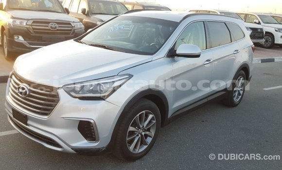 Buy Import Hyundai Santa Fe Other Car in Import - Dubai in Clarendon Buy Import Hyundai Santa Fe Other Car in Import - Dubai in Clarendon