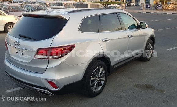 Buy Import Hyundai Santa Fe Other Car in Import - Dubai in Clarendon Buy Import Hyundai Santa Fe Other Car in Import - Dubai in Clarendon