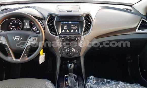 Buy Import Hyundai Santa Fe Other Car in Import - Dubai in Clarendon Buy Import Hyundai Santa Fe Other Car in Import - Dubai in Clarendon