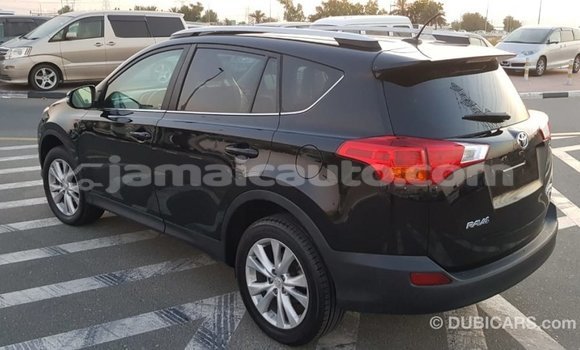 Acheter Import Utilitaire Toyota HiAce Noir à Import - Dubai, Clarendon Acheter Import Utilitaire Toyota HiAce Noir à Import - Dubai, Clarendon