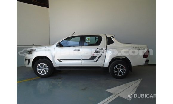 Buy Import Toyota Hilux White Car in Import - Dubai in Clarendon Buy Import Toyota Hilux White Car in Import - Dubai in Clarendon
