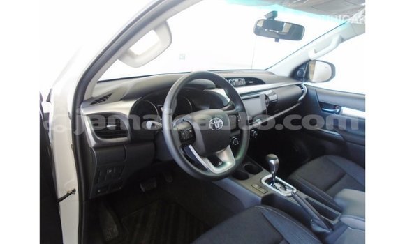 Buy Import Toyota Hilux White Car in Import - Dubai in Clarendon Buy Import Toyota Hilux White Car in Import - Dubai in Clarendon