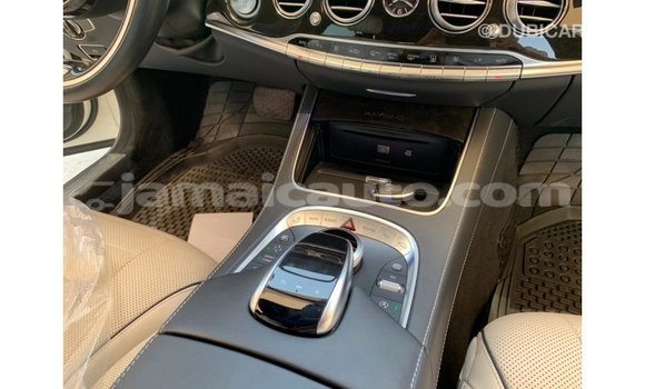 Buy Import Mercedes-Benz 190 (W201) White Car in Import - Dubai in Clarendon Buy Import Mercedes-Benz 190 (W201) White Car in Import - Dubai in Clarendon