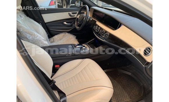 Buy Import Mercedes-Benz 190 (W201) White Car in Import - Dubai in Clarendon Buy Import Mercedes-Benz 190 (W201) White Car in Import - Dubai in Clarendon