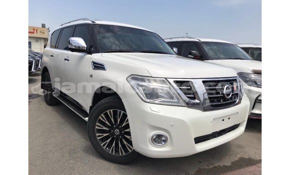 Buy Import Nissan Patrol White Car in Import - Dubai in Clarendon Buy Import Nissan Patrol White Car in Import - Dubai in Clarendon