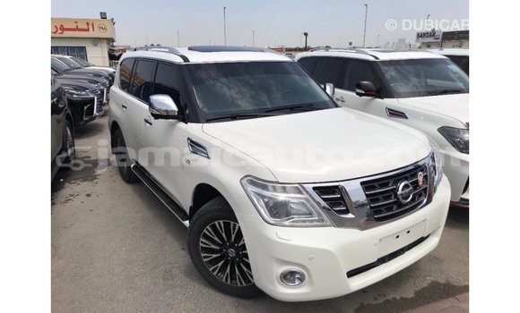 Buy Import Nissan Patrol White Car in Import - Dubai in Clarendon Buy Import Nissan Patrol White Car in Import - Dubai in Clarendon