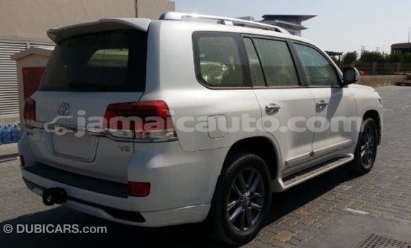 Buy Import Toyota Land Cruiser White Car in Import - Dubai in Clarendon Buy Import Toyota Land Cruiser White Car in Import - Dubai in Clarendon