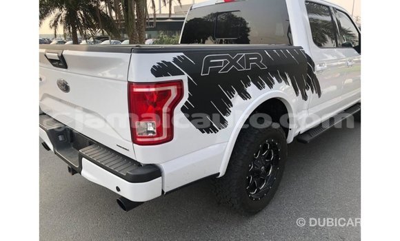 Buy Import Ford Club Wagon White Car in Import - Dubai in Clarendon Buy Import Ford Club Wagon White Car in Import - Dubai in Clarendon