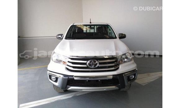 Buy Import Toyota Hilux White Car in Import - Dubai in Clarendon Buy Import Toyota Hilux White Car in Import - Dubai in Clarendon