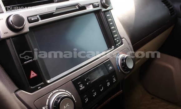 Acheter Import Voiture Toyota Prado Blanc à Import - Dubai, Clarendon Acheter Import Voiture Toyota Prado Blanc à Import - Dubai, Clarendon