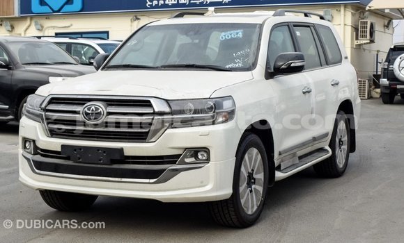 Buy Import Toyota Land Cruiser White Car in Import - Dubai in Clarendon Buy Import Toyota Land Cruiser White Car in Import - Dubai in Clarendon