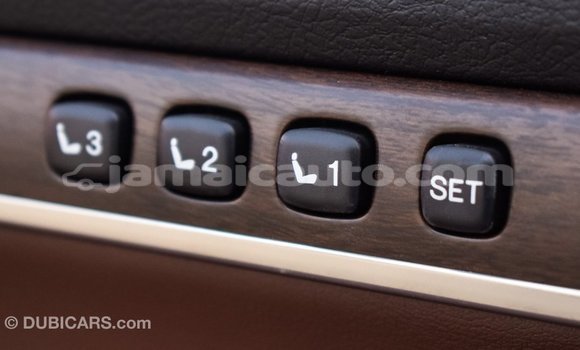 Buy Import Toyota Land Cruiser White Car in Import - Dubai in Clarendon Buy Import Toyota Land Cruiser White Car in Import - Dubai in Clarendon