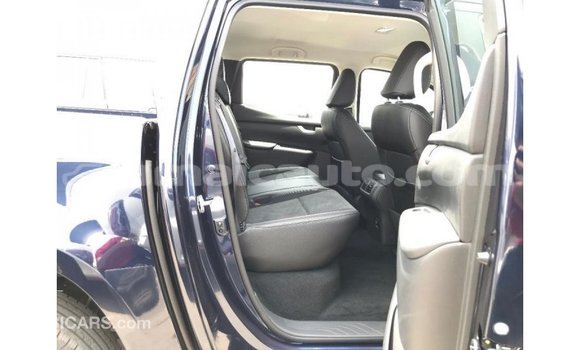 Buy Import Mercedes-Benz 250 Blue Car in Import - Dubai in Clarendon Buy Import Mercedes-Benz 250 Blue Car in Import - Dubai in Clarendon