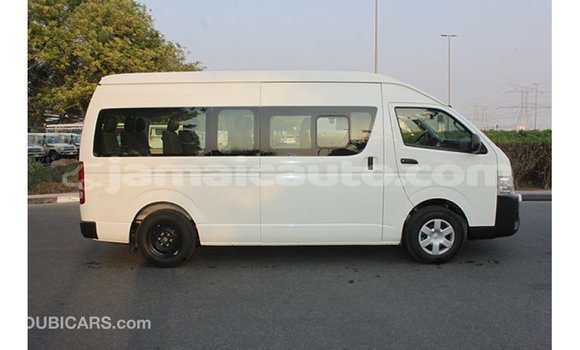 Buy Import Toyota Hiace White Car in Import - Dubai in Clarendon Buy Import Toyota Hiace White Car in Import - Dubai in Clarendon