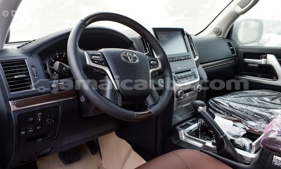 Buy Import Toyota Land Cruiser White Car in Import - Dubai in Clarendon Buy Import Toyota Land Cruiser White Car in Import - Dubai in Clarendon