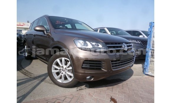 Buy Import Volkswagen Touareg Brown Car in Import - Dubai in Clarendon