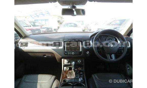 Buy Import Volkswagen Touareg Brown Car in Import - Dubai in Clarendon Buy Import Volkswagen Touareg Brown Car in Import - Dubai in Clarendon