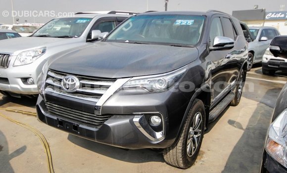 Buy Import Toyota Fortuner Other Car in Import - Dubai in Clarendon Buy Import Toyota Fortuner Other Car in Import - Dubai in Clarendon