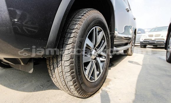 Buy Import Toyota Fortuner Other Car in Import - Dubai in Clarendon Buy Import Toyota Fortuner Other Car in Import - Dubai in Clarendon