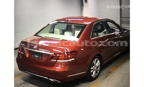 Buy Import Mercedes-Benz 190 (W201) Other Car in Import - Dubai in Clarendon Buy Import Mercedes-Benz 190 (W201) Other Car in Import - Dubai in Clarendon